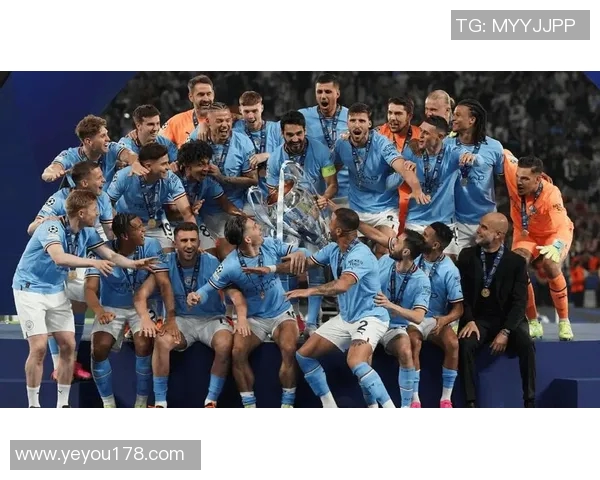 足球明星赛场照片的真实性探讨与背后故事揭秘